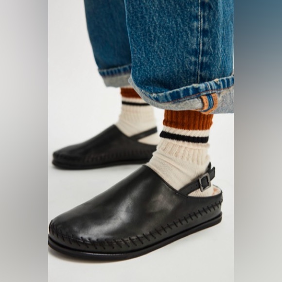 ▪️NIB Kelsi Dagger Brooklyn Freddie Black Shearling Slingback Clogs - Picture 4 of 13